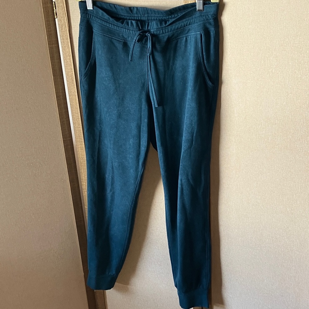 FINAL MARKDOWN 32 Degrees Ladies Fleece Jogger medium